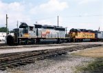 CSX SD40-2 8016